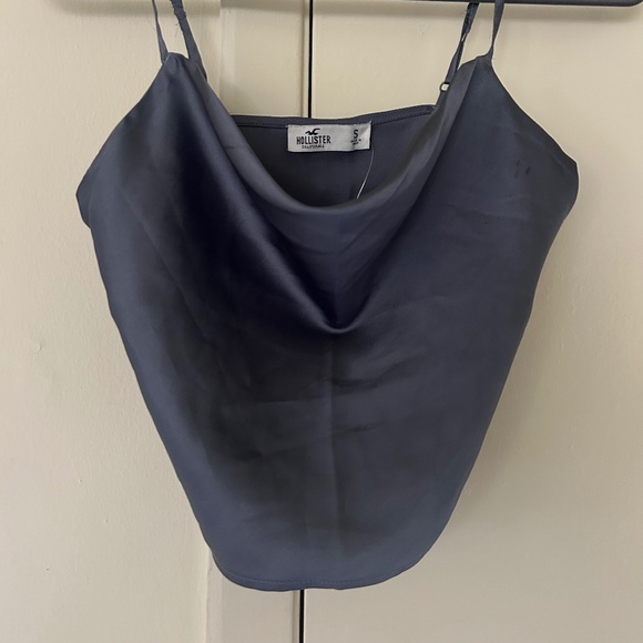 Brand New Hollister Top - Picture 3 of 3